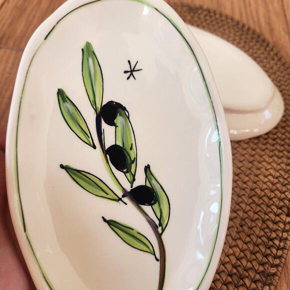 Julia Junkin oval appetizer plates set of 2 Cream w/ black olive & branch print - Picture 5 of 8